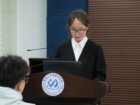 e29dd425d608a4f984bebaeea4449feb